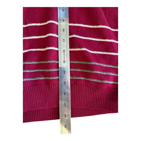 Vintage Armani Collezioni Red Striped Wool Sweater Size Large V Neck - Picture 9 of 9